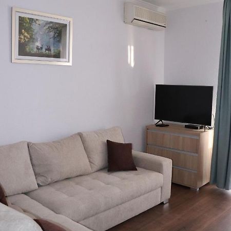 Liget Apartmanhaz Kehidakustány Exterior foto